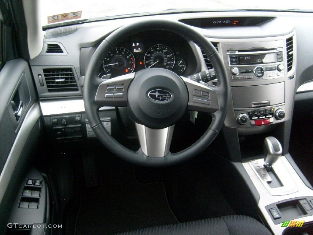 2011 Outback 2.5i Premium Wagon - Graphite Gray Metallic / Off Black photo #6