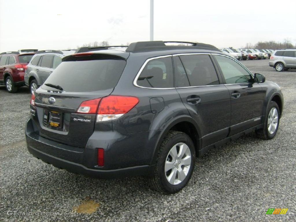 2011 Outback 2.5i Premium Wagon - Graphite Gray Metallic / Off Black photo #7