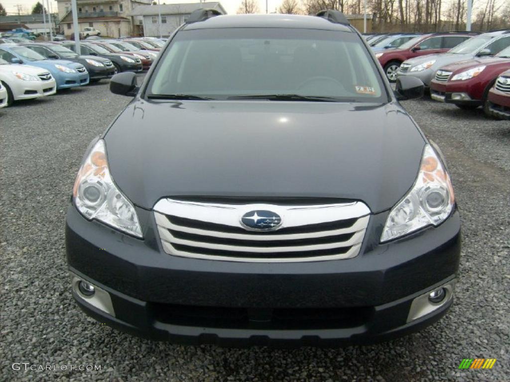 2011 Outback 2.5i Premium Wagon - Graphite Gray Metallic / Off Black photo #12
