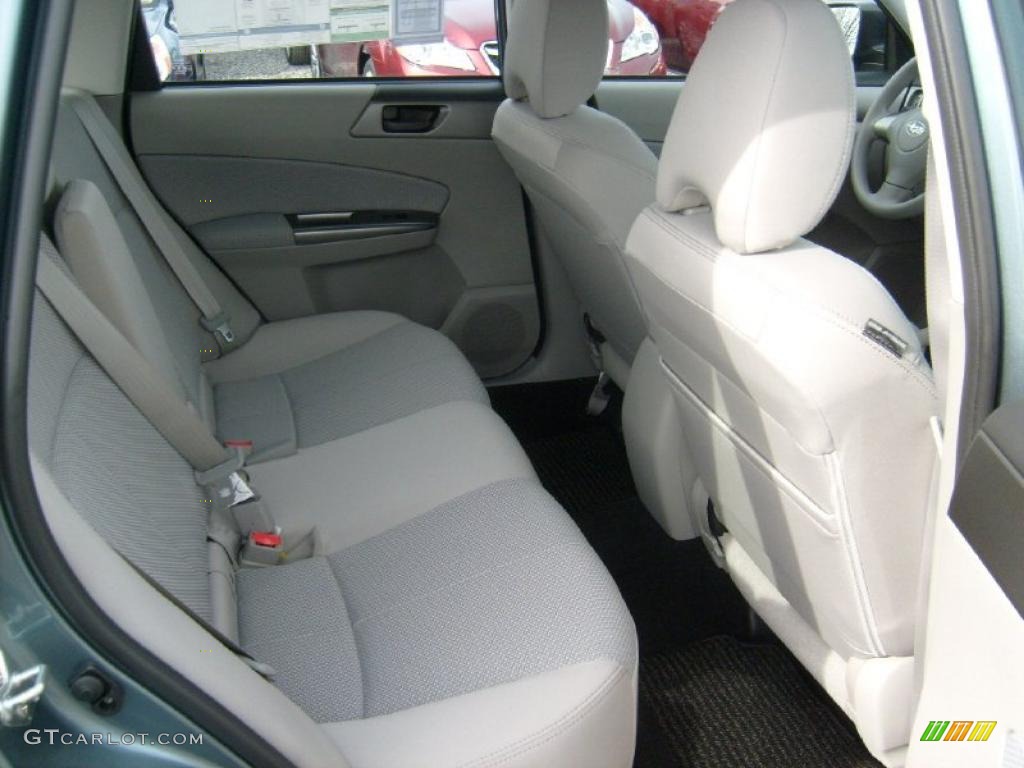 Platinum Interior 2011 Subaru Forester 2.5 X Photo #46022809