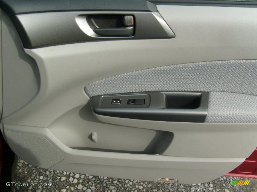 2011 Subaru Forester 2.5 X Platinum Door Panel Photo #46022830