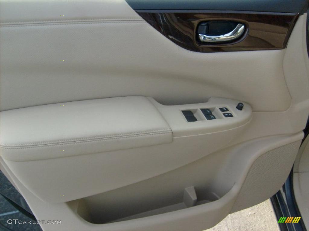 2011 Nissan Quest 3.5 SV Beige Door Panel Photo #46023151