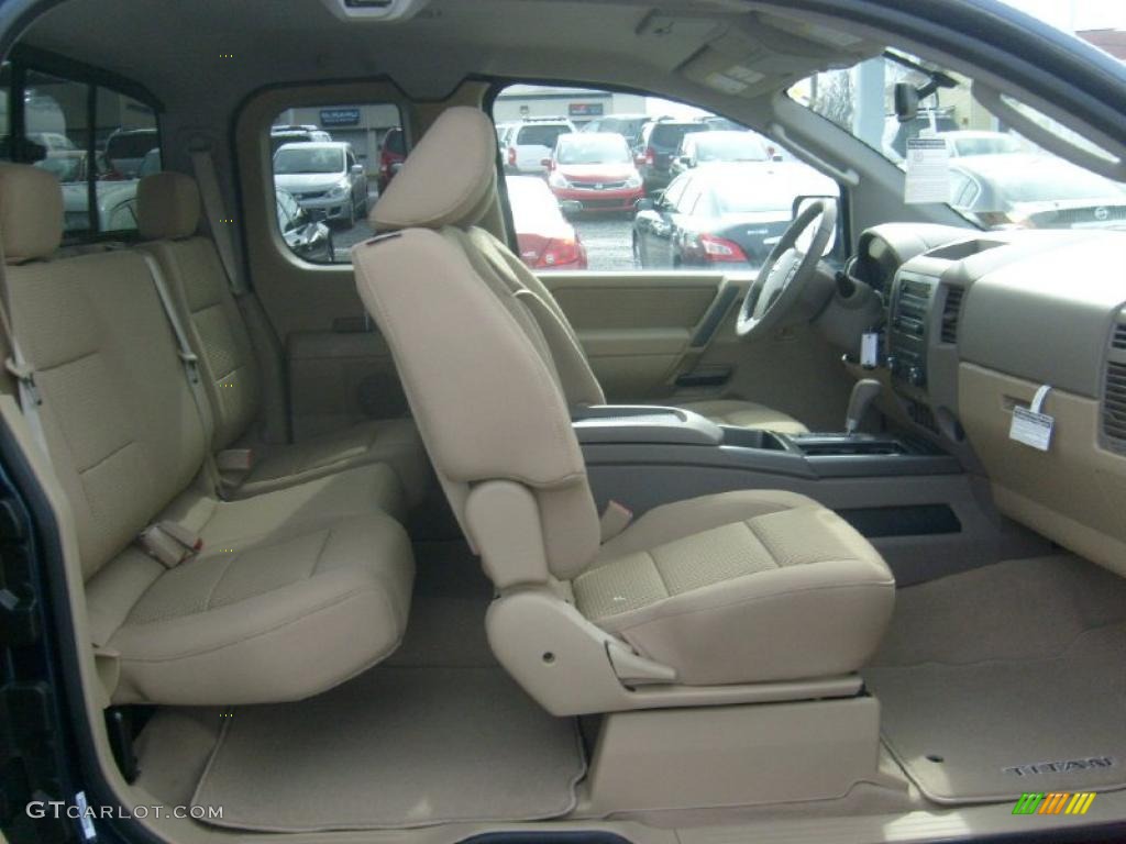 Almond Interior 2011 Nissan Titan SV King Cab 4x4 Photo #46023331