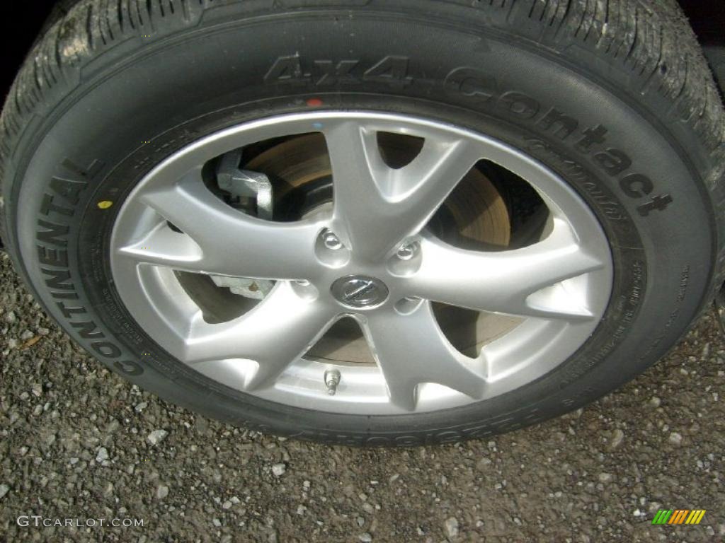 2011 Rogue SV AWD - Pearl White / Black photo #11