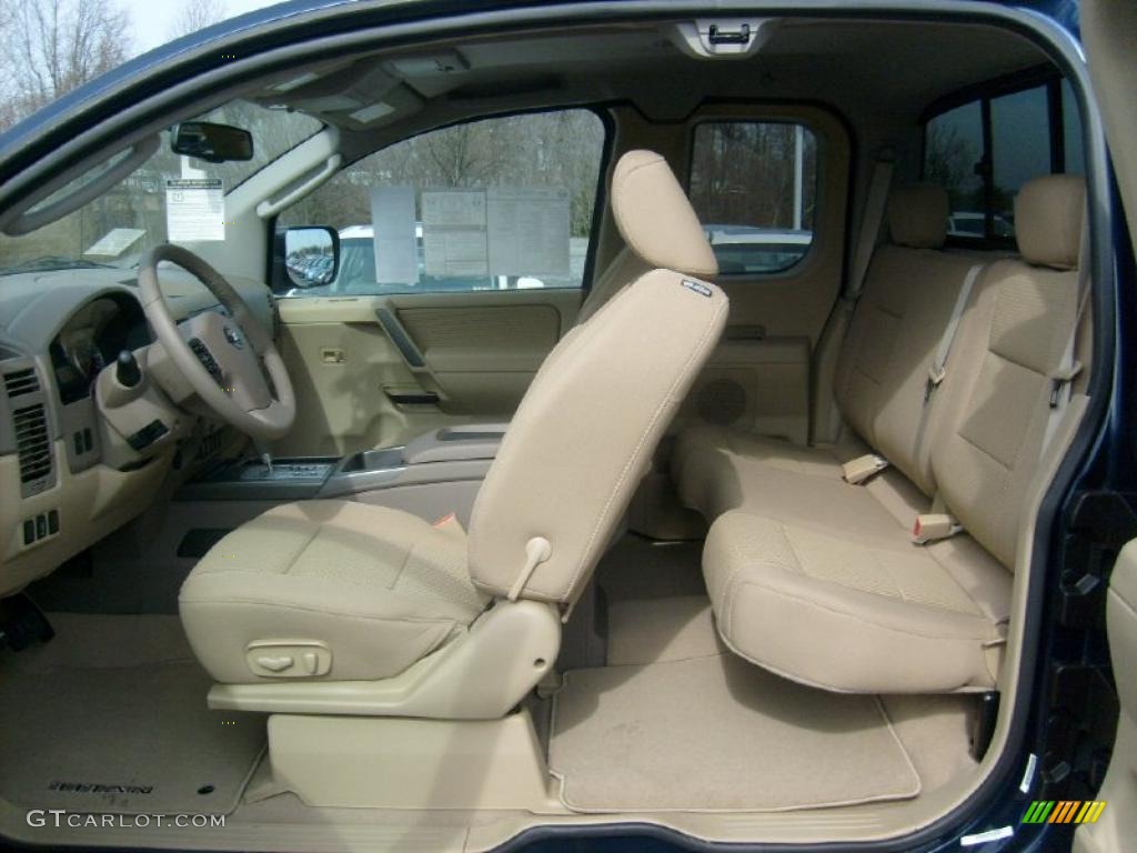 Almond Interior 2011 Nissan Titan SV King Cab 4x4 Photo #46023469