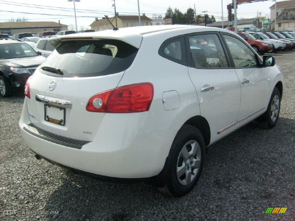 2011 Rogue S AWD - Pearl White / Black photo #9