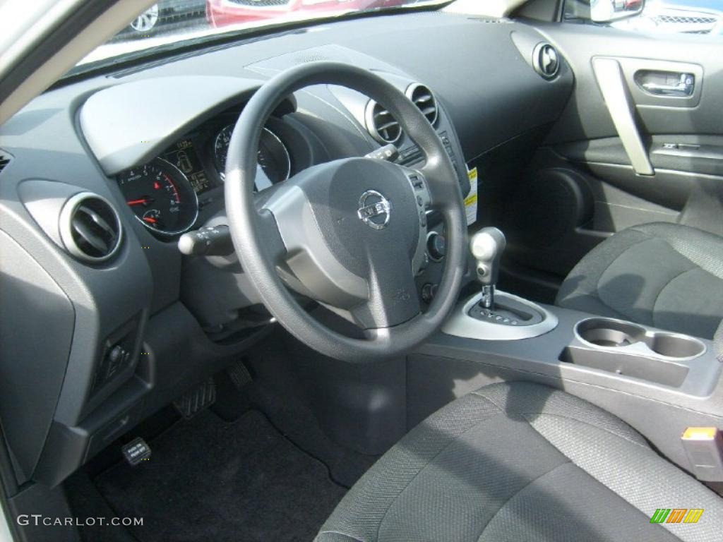 2011 Rogue S AWD - Pearl White / Black photo #13