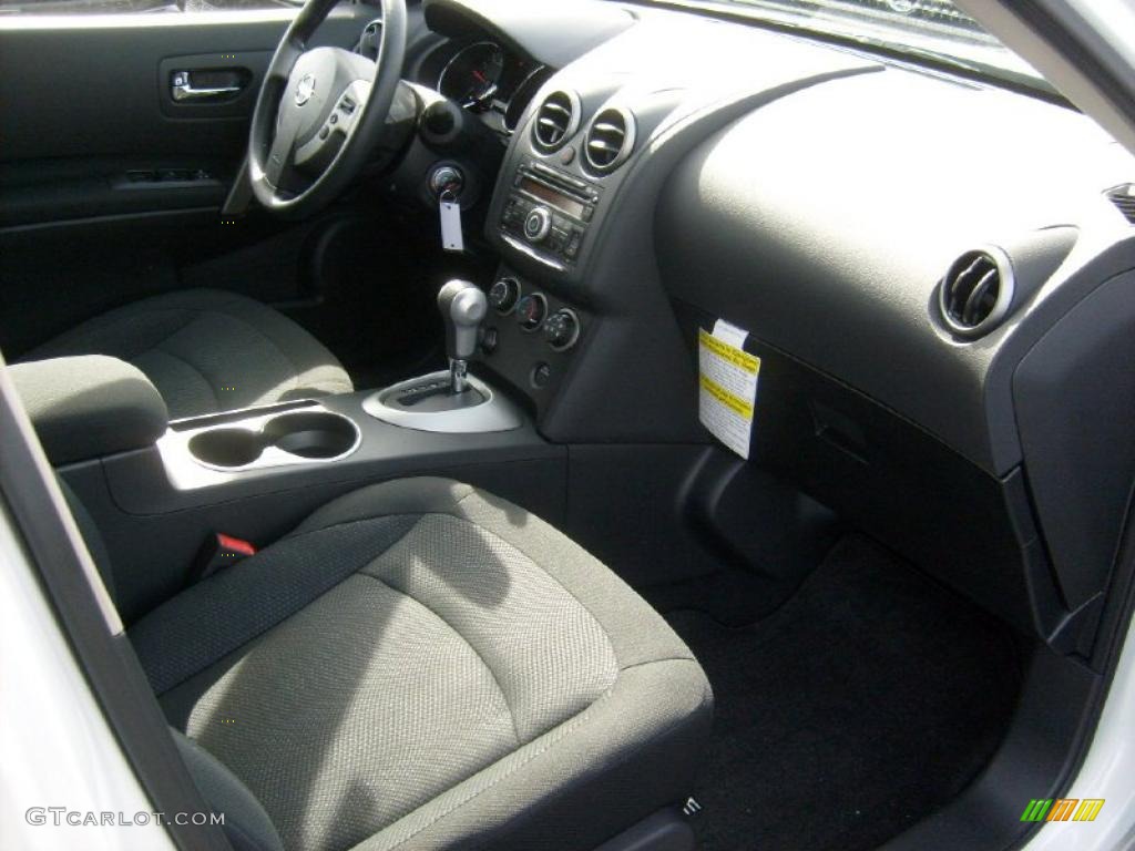 2011 Rogue S AWD - Pearl White / Black photo #16