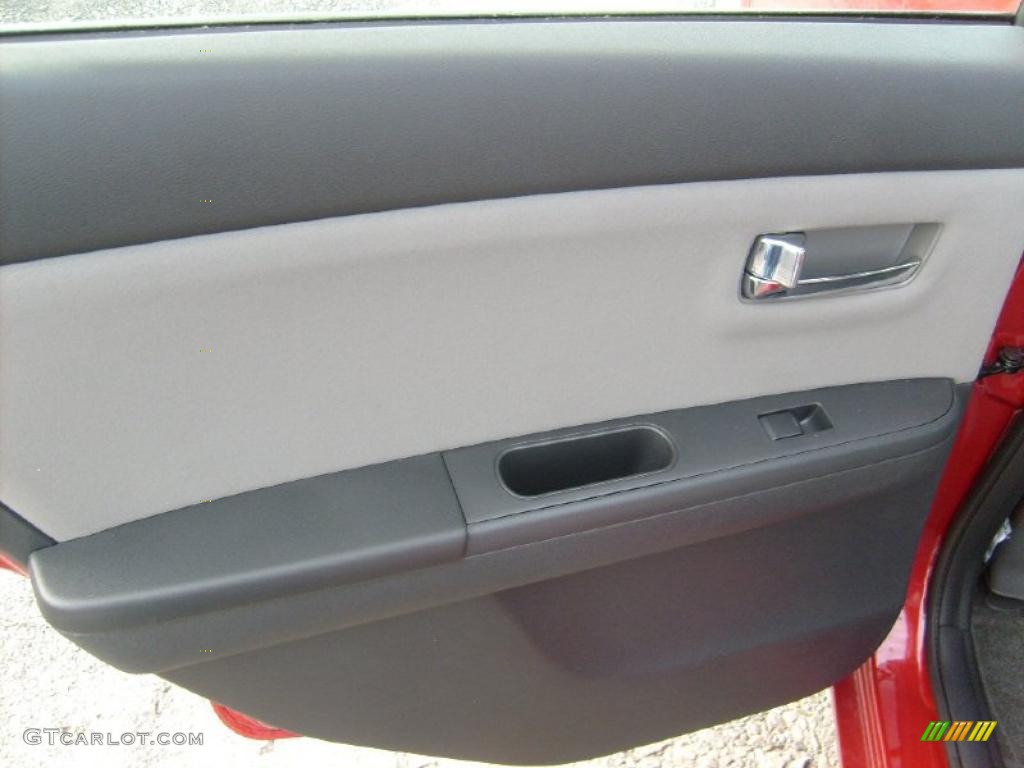 2011 Sentra 2.0 S - Red Brick / Charcoal photo #14