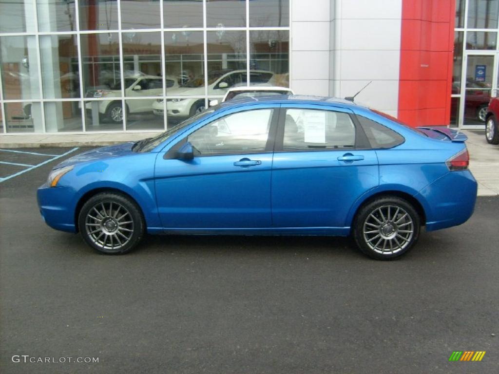 2010 Focus SES Sedan - Blue Flame Metallic / Charcoal Black photo #2