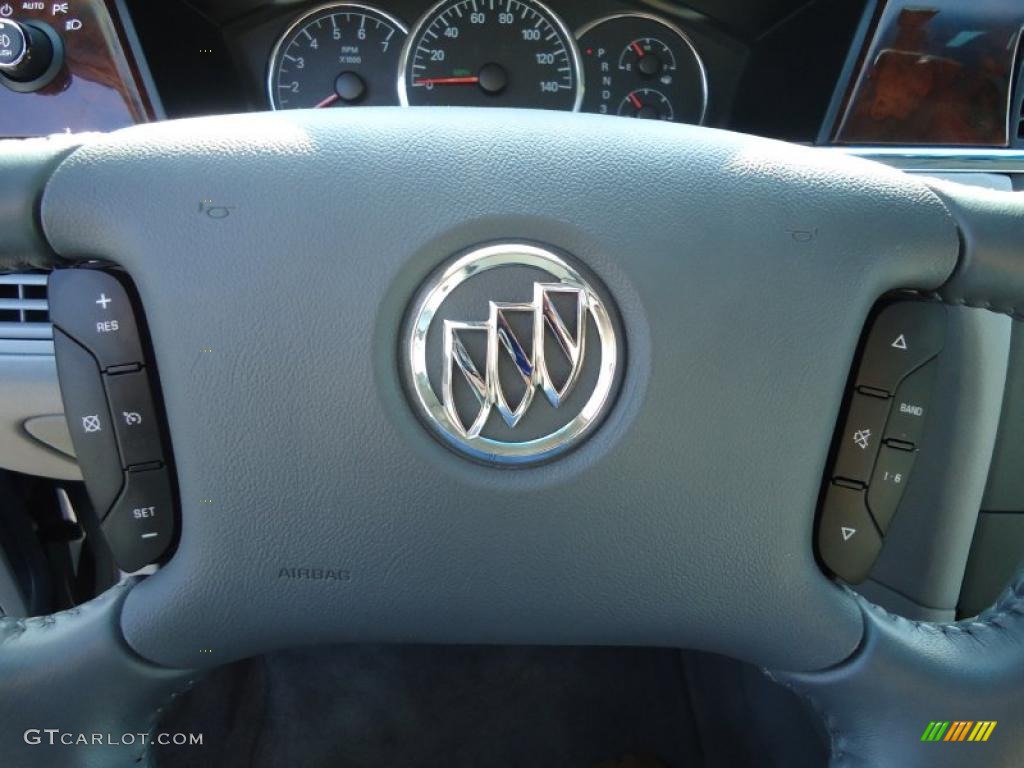 2007 Buick LaCrosse CXS Controls Photo #46025392