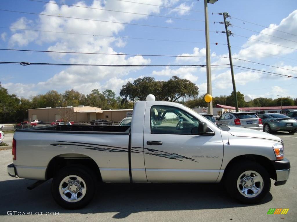 2006 Ram 1500 ST Regular Cab - Bright Silver Metallic / Medium Slate Gray photo #9