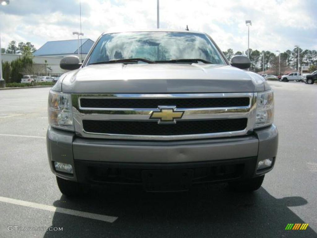 2007 Silverado 1500 LTZ Crew Cab - Graystone Metallic / Light Titanium/Dark Titanium Gray photo #27