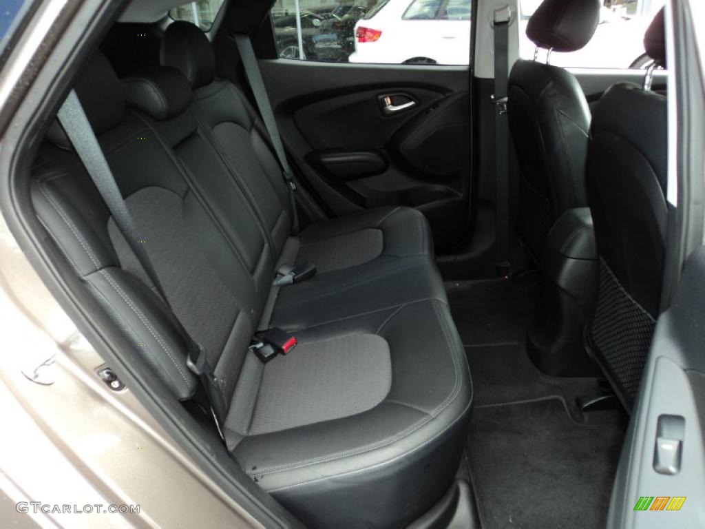 Black Interior 2010 Hyundai Tucson Limited Photo #46028890