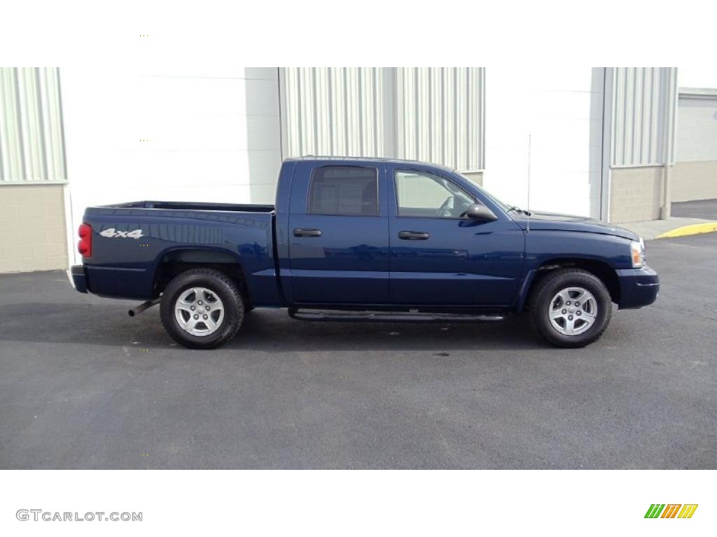 Patriot Blue Pearl 2007 Dodge Dakota SLT Quad Cab 4x4 Exterior Photo #46029064