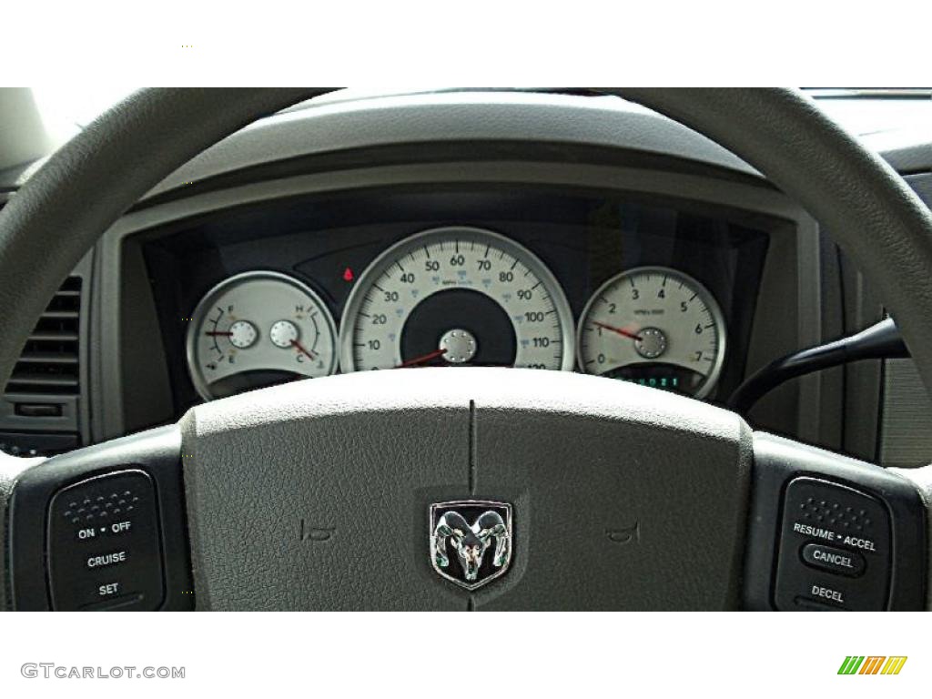 2007 Dodge Dakota SLT Quad Cab 4x4 Gauges Photo #46029124