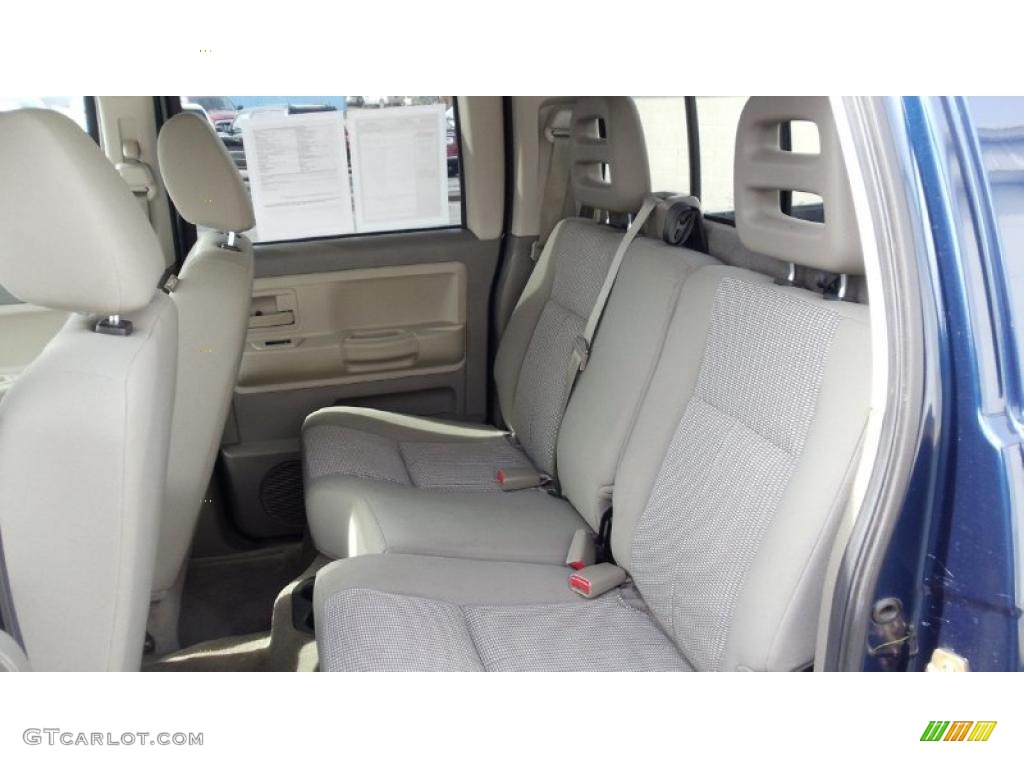 Khaki Interior 2007 Dodge Dakota SLT Quad Cab 4x4 Photo #46029163