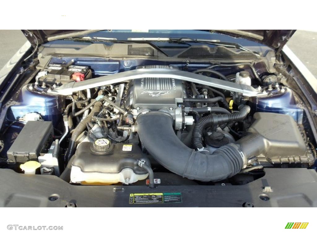 2010 Ford Mustang GT Premium Coupe 4.6 Liter SOHC 24-Valve VVT V8 Engine Photo #46029232