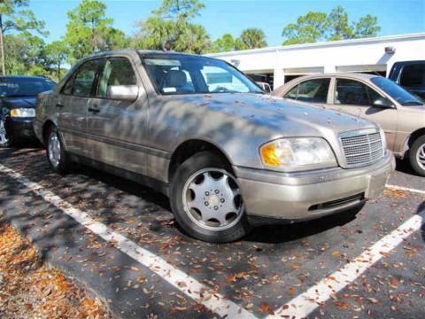 1996 Mercedes-Benz C 220 Sedan Data, Info and Specs