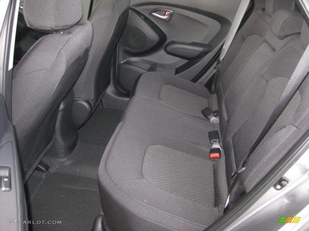 Black Interior 2011 Hyundai Tucson GL Photo #46033551