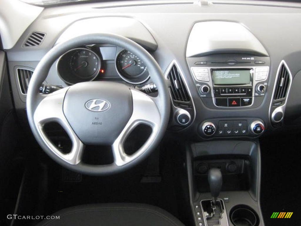 2011 Hyundai Tucson GL Black Dashboard Photo #46033659