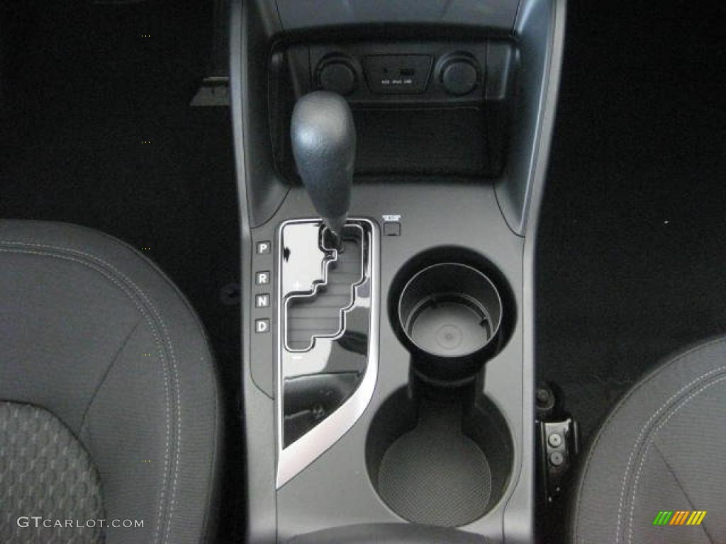 2011 Hyundai Tucson GL 6 Speed Shiftronic Automatic Transmission Photo #46033686