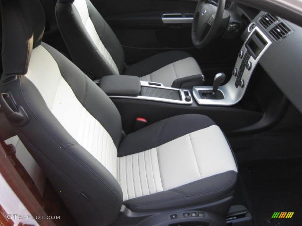Off Black/Blonde T-Tec Interior 2011 Volvo C30 T5 Photo #46034058