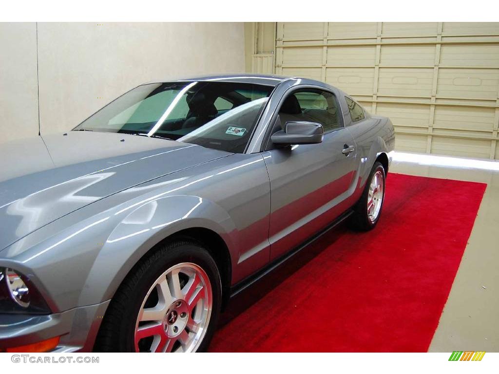 2007 Mustang V6 Premium Coupe - Windveil Blue Metallic / Dark Charcoal photo #13