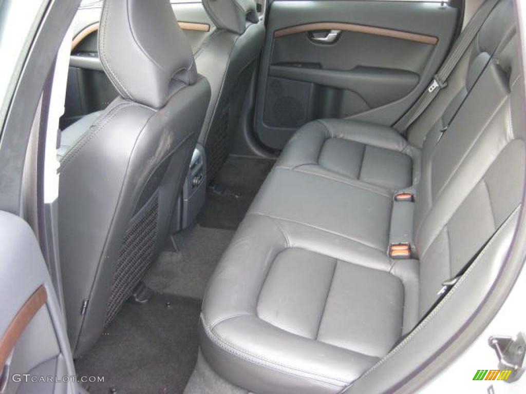 Off Black Interior 2011 Volvo XC70 3.2 AWD Photo #46034232