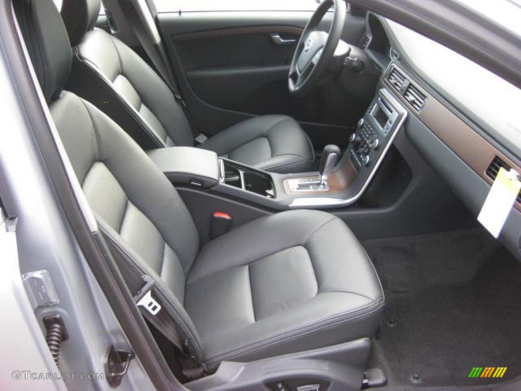 Off Black Interior 2011 Volvo XC70 3.2 AWD Photo #46034250