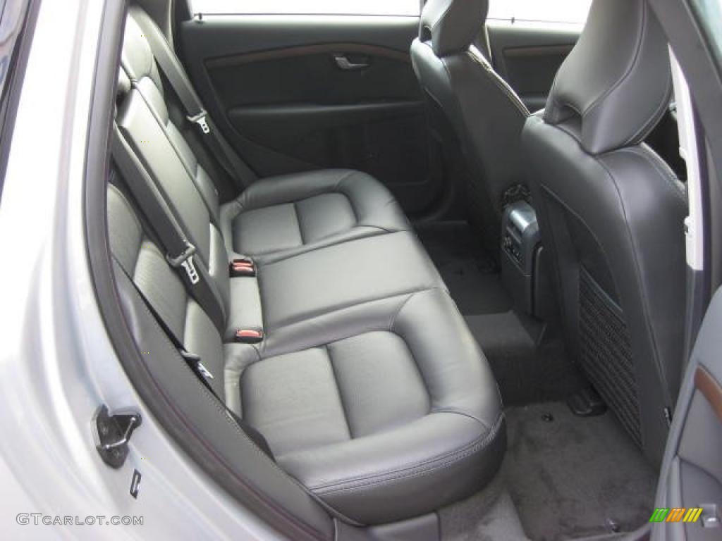 Off Black Interior 2011 Volvo XC70 3.2 AWD Photo #46034268