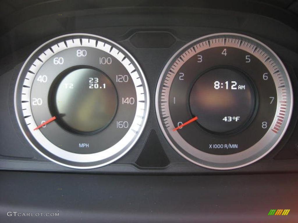2011 Volvo XC70 3.2 AWD Gauges Photo #46034319