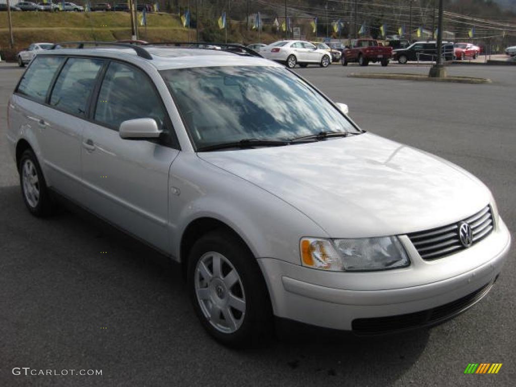 2001 Passat GLX V6 4Motion Wagon - Satin Silver Metallic / Black photo #4