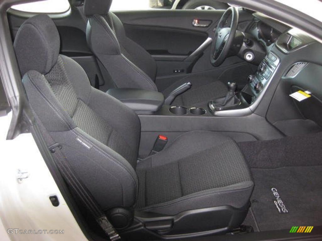 Black Cloth Interior 2011 Hyundai Genesis Coupe 2.0T Photo #46034649