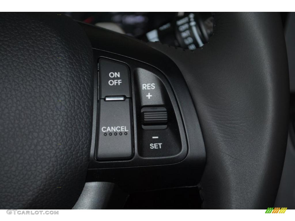 2011 Kia Optima SX Controls Photo #46034847