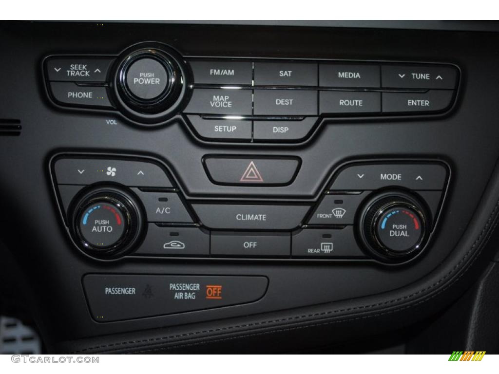2011 Kia Optima SX Controls Photo #46034871