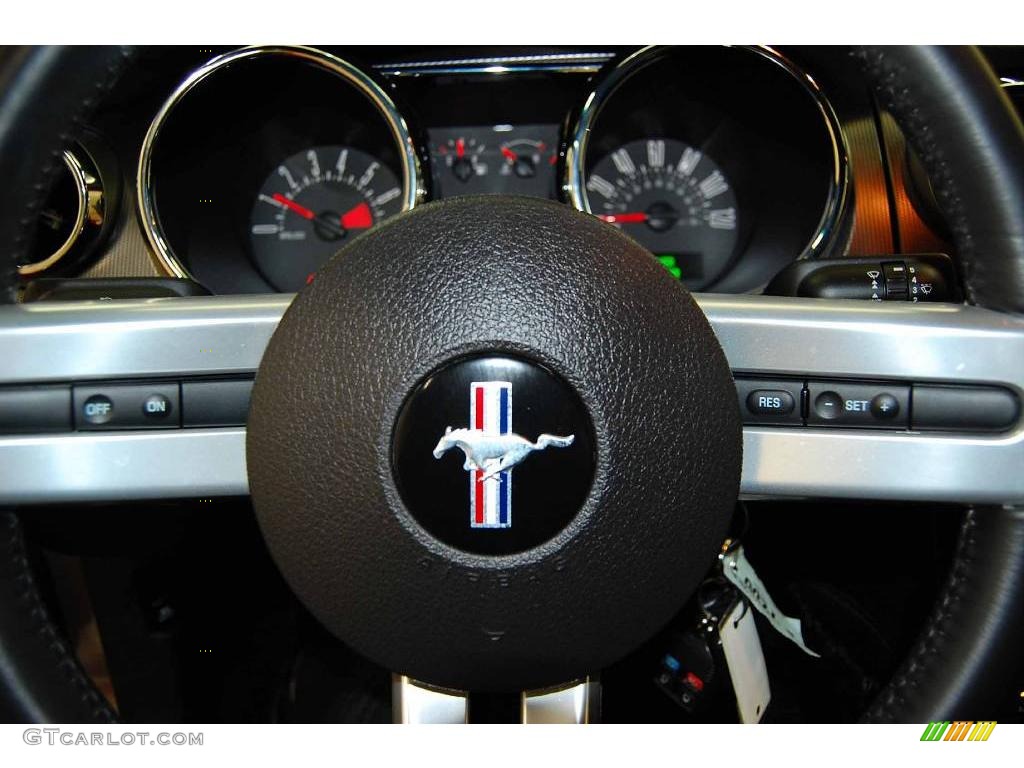 2007 Mustang V6 Premium Coupe - Windveil Blue Metallic / Dark Charcoal photo #26