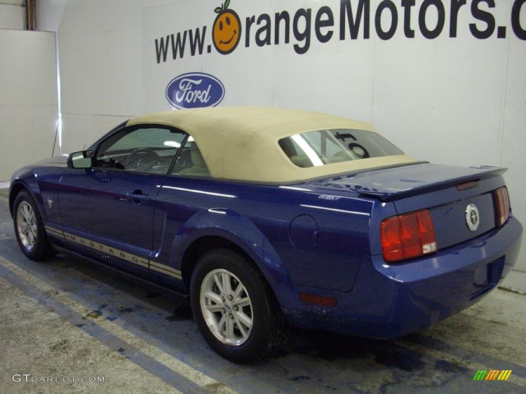 2009 Mustang V6 Convertible - Vista Blue Metallic / Medium Parchment photo #4