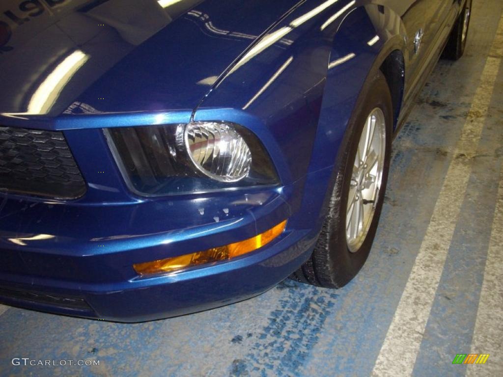 2009 Mustang V6 Convertible - Vista Blue Metallic / Medium Parchment photo #9