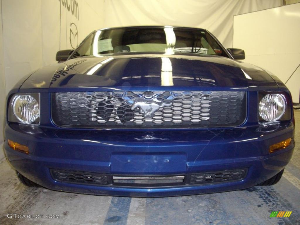 2009 Mustang V6 Convertible - Vista Blue Metallic / Medium Parchment photo #10
