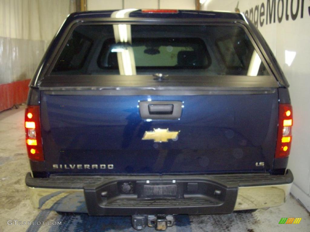 2009 Silverado 1500 LS Regular Cab 4x4 - Imperial Blue Metallic / Dark Titanium photo #7