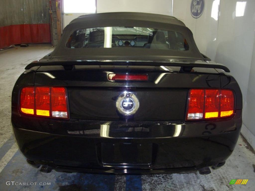 2006 Mustang GT Premium Convertible - Black / Dark Charcoal photo #7