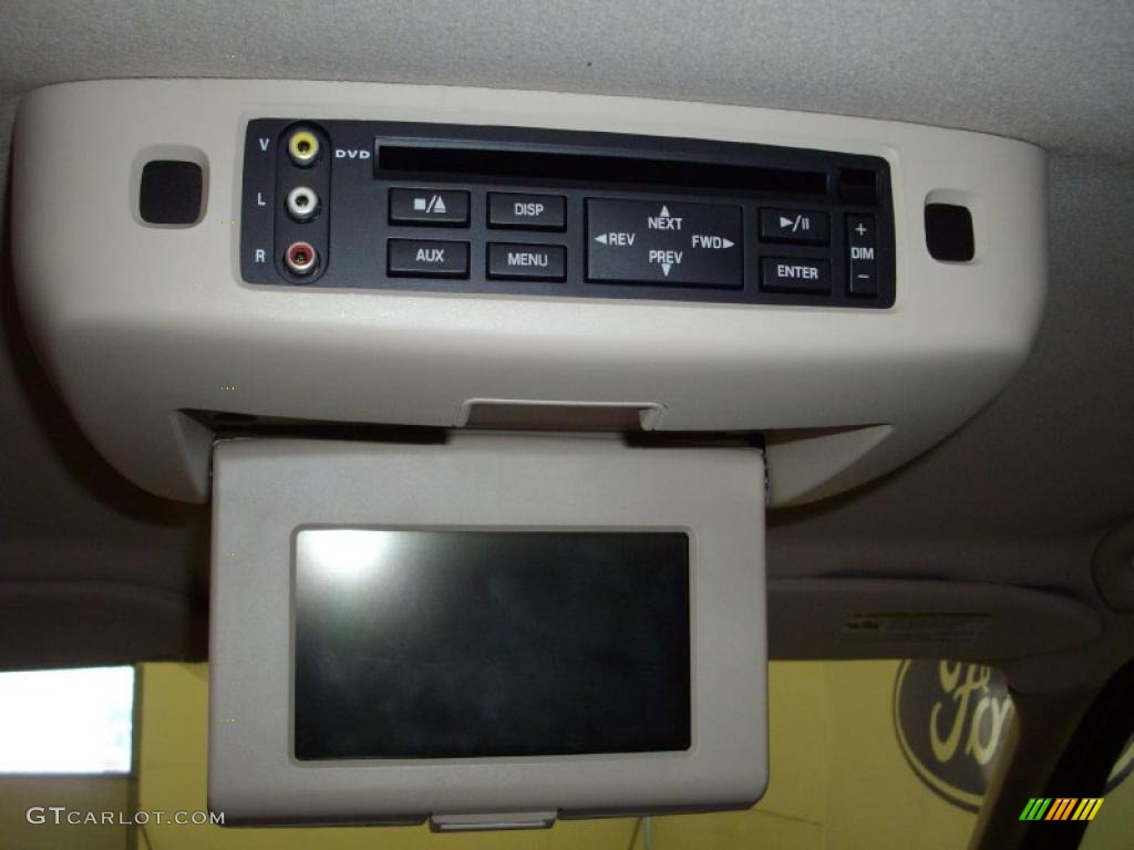 2007 Ford Freestar SE Controls Photo #46035723