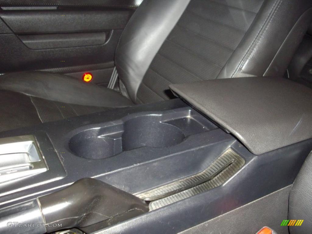 2006 Mustang GT Premium Convertible - Black / Dark Charcoal photo #31