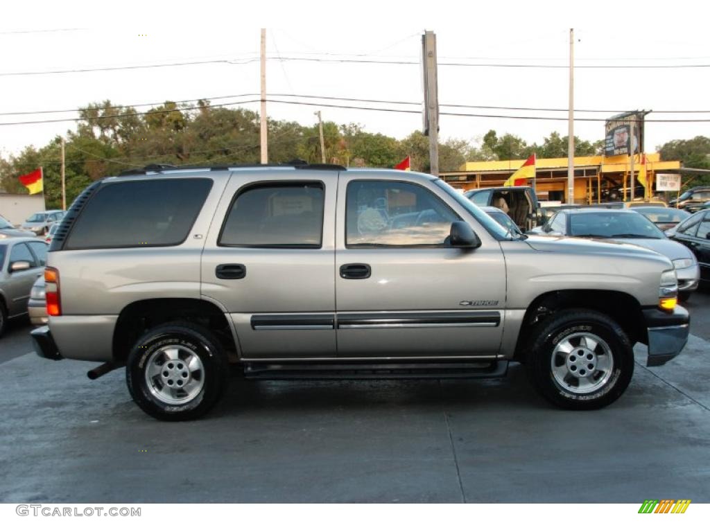 Light Pewter Metallic 2001 Chevrolet Tahoe LS Exterior Photo #46035981