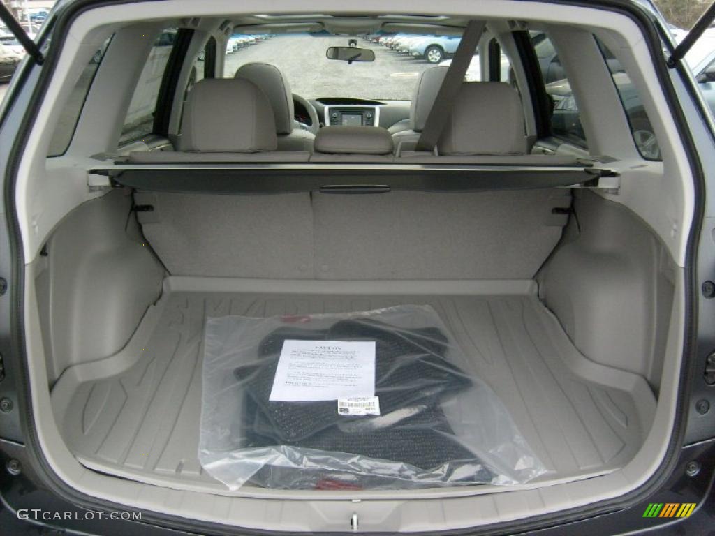 2011 Subaru Forester 2.5 X Limited Trunk Photo #46036740