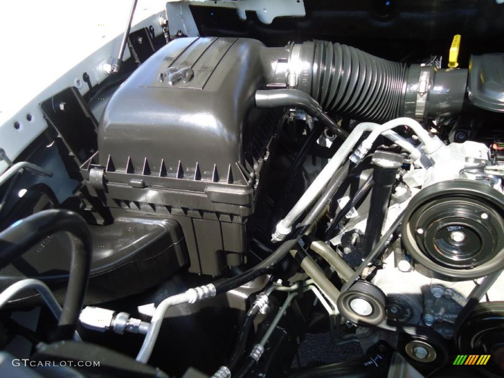 2009 Dodge Ram 1500 ST Regular Cab 3.7 Liter SOHC 12-Valve V6 Engine Photo #46037076