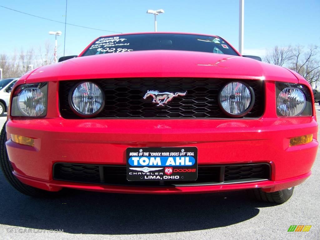 2008 Mustang GT Premium Coupe - Torch Red / Dark Charcoal photo #3