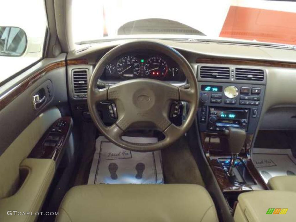 1999 Infiniti Q 45 t Sedan Dashboard Photos