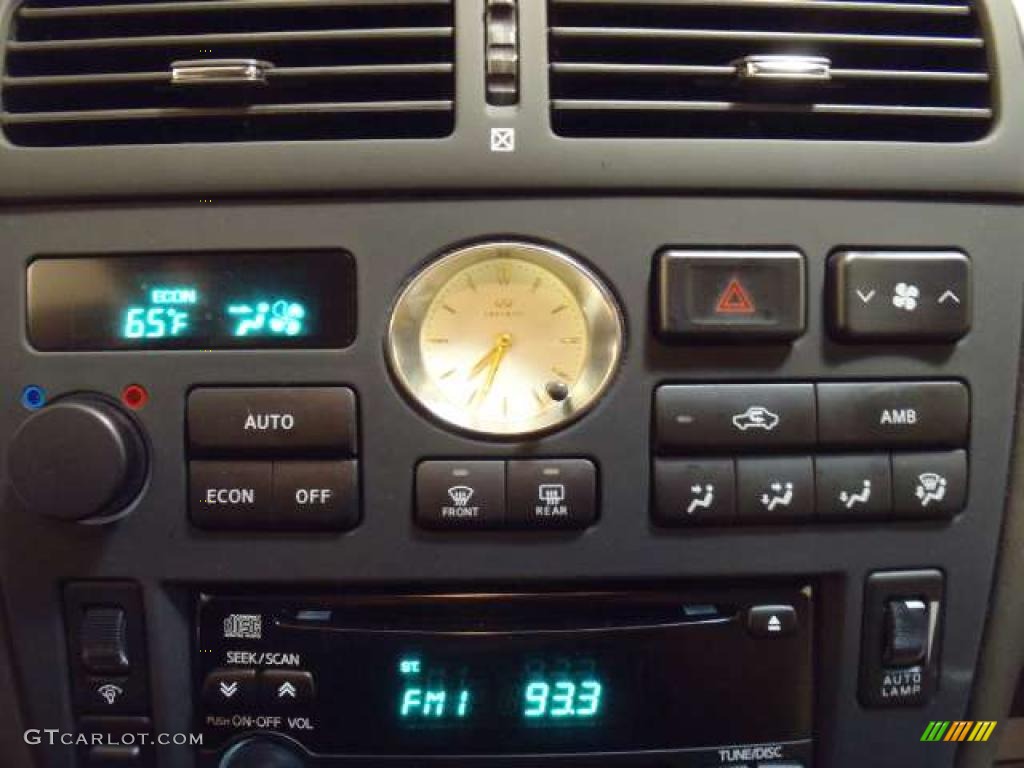 1999 Infiniti Q 45 t Sedan Controls Photos